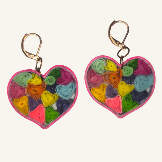 Colección Renacer - Aretes Corazón de Colores  - Iris Viva -  Filigrana 5x5cm