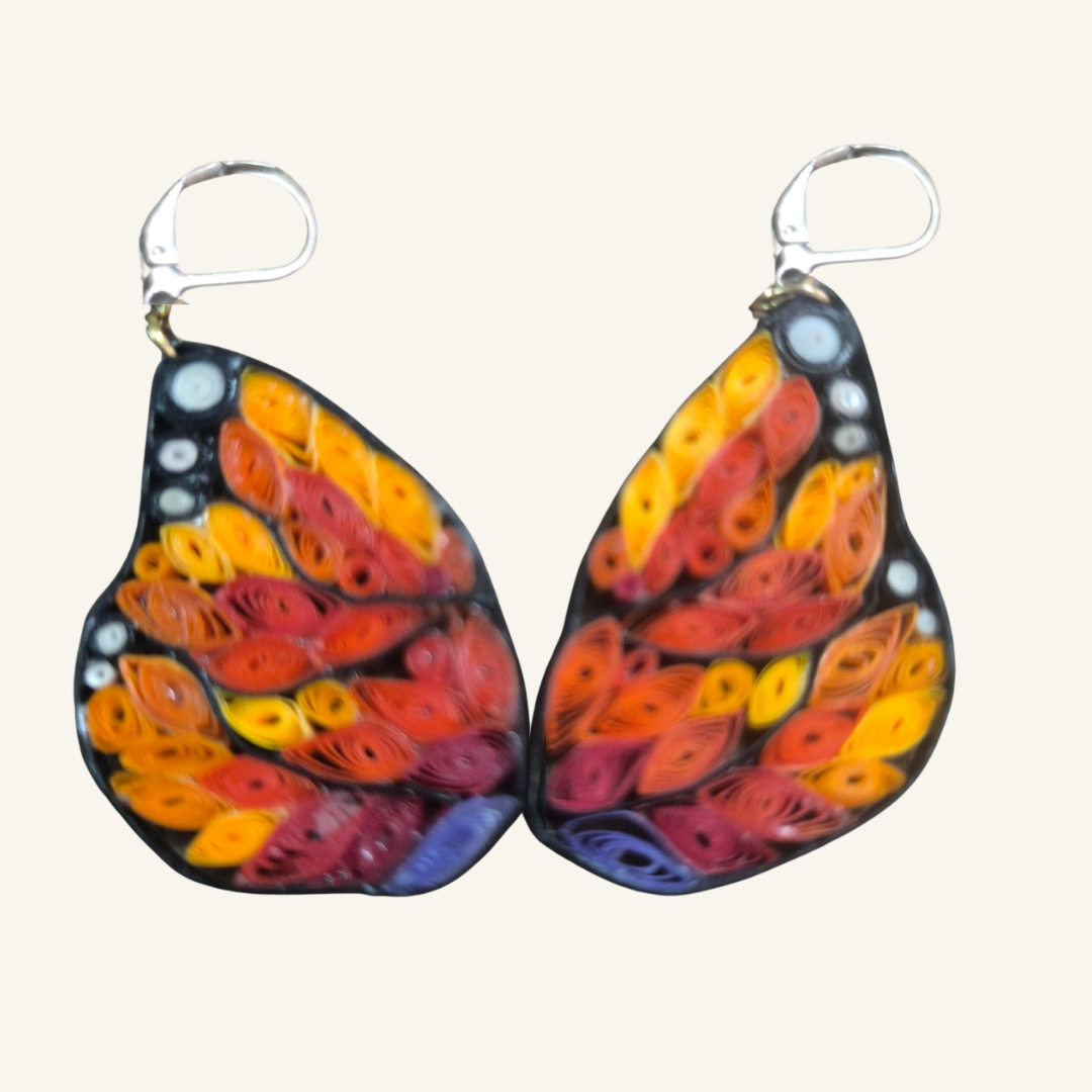 Colección Renacer - Aretes Sol de Mariposa - Iris Viva -  Filigrana 5x5cm