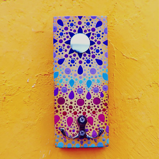 Colección Constelaciones - Perchero Sol Violeta - Iris Viva - 15x27cm