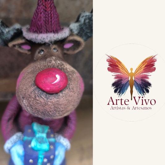Reno Navideño Traje Rojo – Arte Vivo – 13x30cm